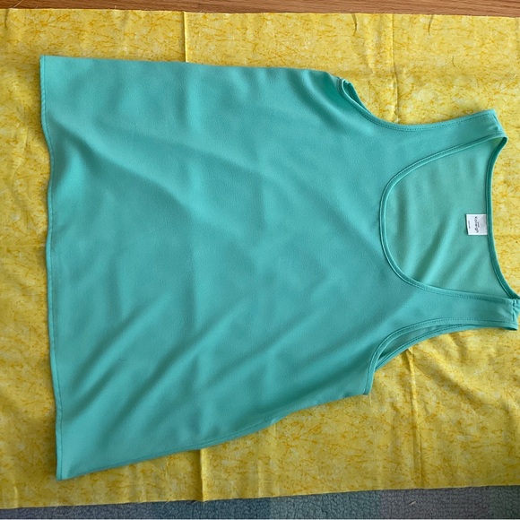 Black and Aqua Tank Tops Set (buy as a bundle) - Picture 3 of 10